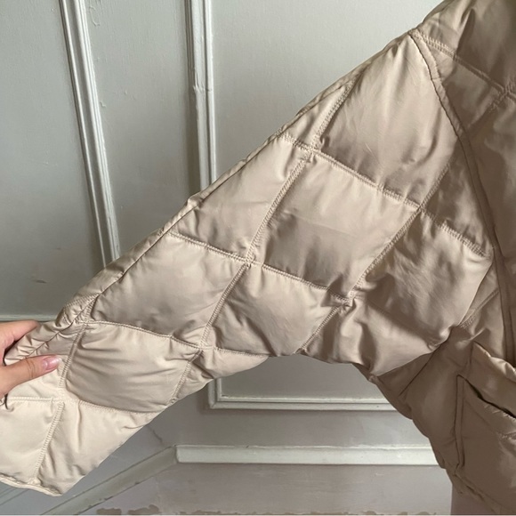 Vocavaca Frill Collar Short Down Coat - Picture 10 of 16